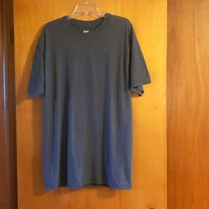 Hanes men "beefy" t shirt